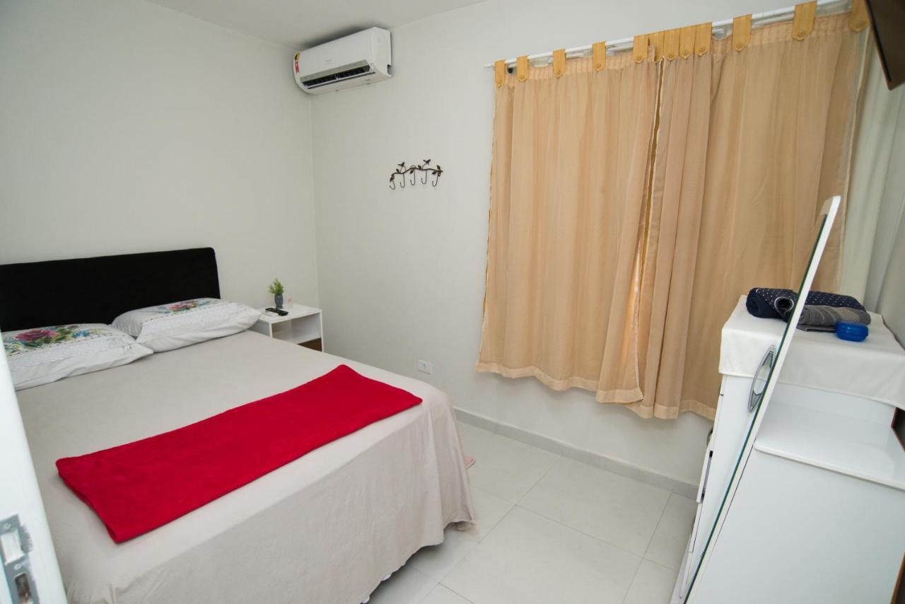Asp Hospedaria Paranagua Luaran gambar